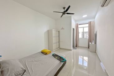 🌈 🌈 For Sale 🌈 🌈  靠近Sireh Park, 还是Unblock View单位❗  📍𝐒𝐮𝐩𝐞𝐫𝐥𝐢𝐧𝐤 𝐃𝐨𝐮𝐛𝐥𝐞 𝐒𝐭𝐨𝐫𝐞𝐲 @ 𝐇𝐨𝐫𝐢𝐳𝐨𝐧 𝐇𝐢𝐥𝐥𝐬📍  🏠 4+1 Bedroom 5 