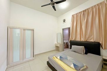 🌈 🌈 For Sale 🌈 🌈  靠近Sireh Park, 还是Unblock View单位❗  📍𝐒𝐮𝐩𝐞𝐫𝐥𝐢𝐧𝐤 𝐃𝐨𝐮𝐛𝐥𝐞 𝐒𝐭𝐨𝐫𝐞𝐲 @ 𝐇𝐨𝐫𝐢𝐳𝐨𝐧 𝐇𝐢𝐥𝐥𝐬📍  🏠 4+1 Bedroom 5 