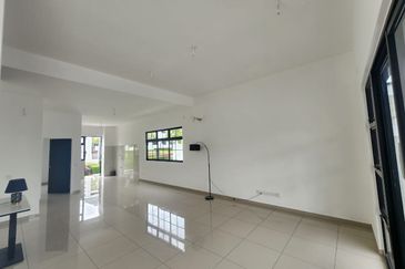 Tate Dalton @ Eco Botanic 2