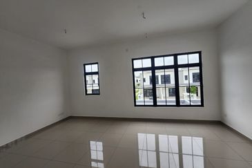 Tate Dalton @ Eco Botanic 2