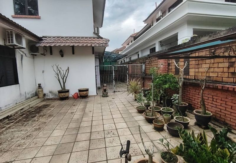 Taman Sutera Perling