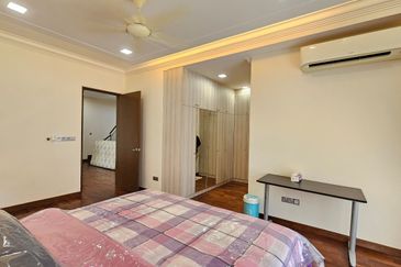 The Canal Garden North, Horizon Hills