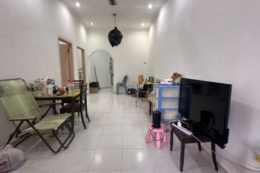 Austin Residence @Taman Mount Austin