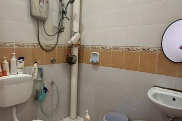 Austin Residence @Taman Mount Austin