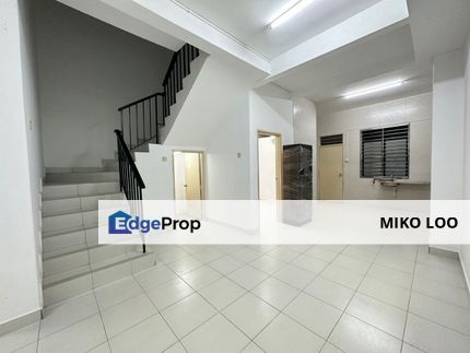 🌈 🌈 For Rent 🌈 🌈  📍Double Storey End Lot @ Taman JP Perdana📍  🏠 4 Bedroom 3 Bathroom 🏠 Land Area 18x65 🏠 Partial Furnished 🏠 ⁠New Painting , Johor, Johor Bahru