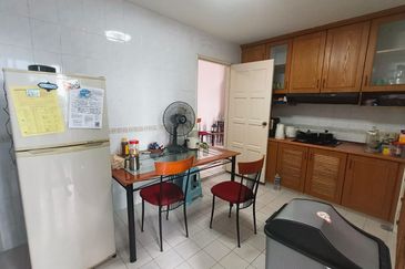 Pangsapuri Orchid View Luxury Apartment