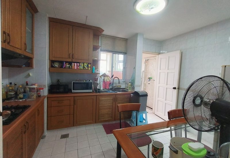 Pangsapuri Orchid View Luxury Apartment