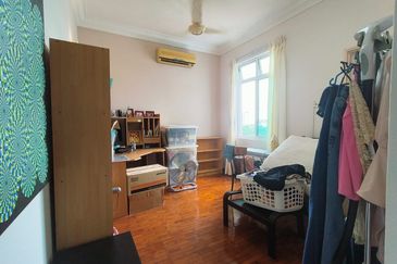 Pangsapuri Orchid View Luxury Apartment