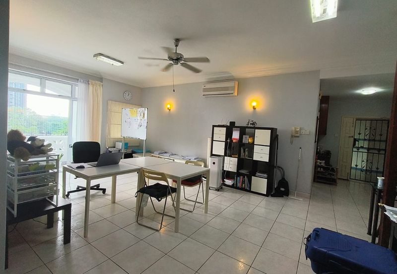 Pangsapuri Orchid View Luxury Apartment