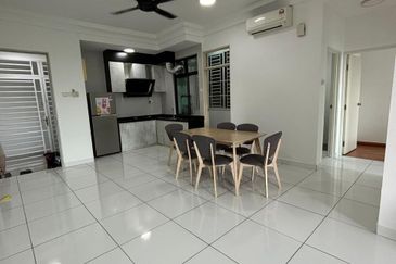 The Platino Serviced Apartment