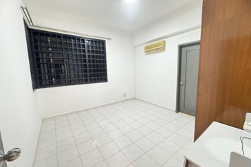 Mewah View Luxurious Apartments