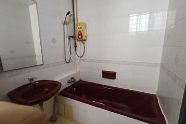 Mewah View Luxurious Apartments