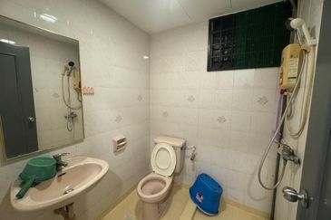 Mewah View Luxurious Apartments