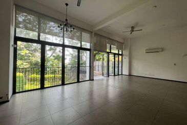 The Mansions @ Parkcity Heights