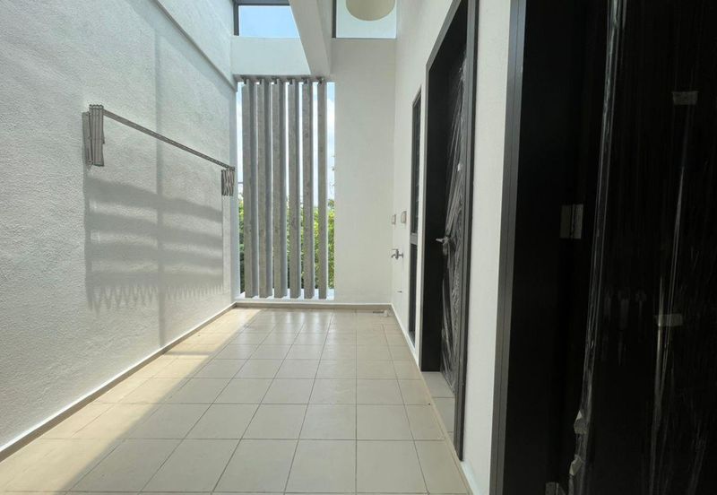 The Mansions @ Parkcity Heights