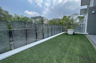 The Mansions @ Parkcity Heights