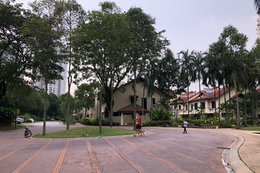 Desa ParkCity (Nadia Parkhomes)