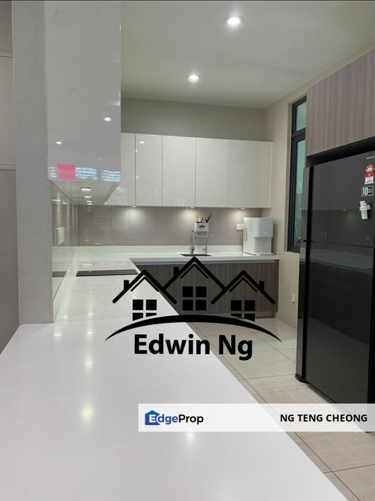 The Light Collection 2 Luxury Waterfront Condo, 2110sqft, Fully Renovated, Seaview, 3 Carparks, Penang, Gelugor