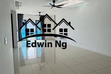 Queens Residences Q2