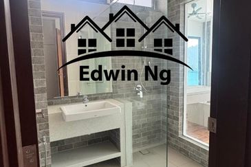 Queens Residences Q2