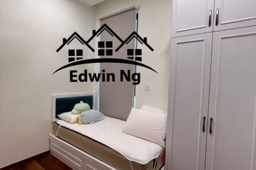 Queens Residences @ Queens Waterfront