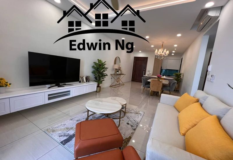 Queens Residences @ Queens Waterfront