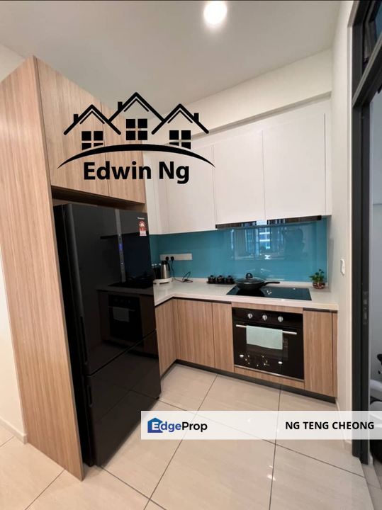 Queens Residences Q1 @ Queens Waterfront, 1200sf, Pool View and Seaview, Fully Furnished & Renovated, Penang, Sungai Nibong