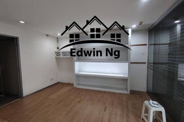 Pusat Perniagaan Maju Jaya