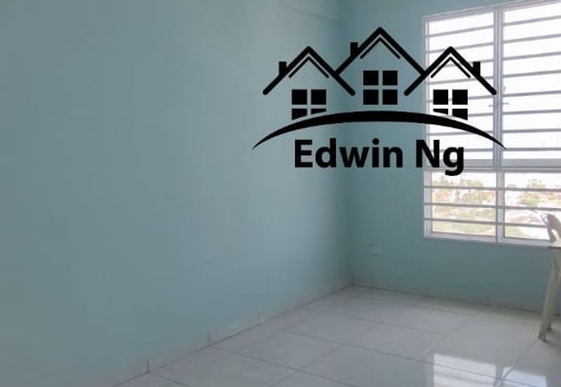 Taman Skyridge Apartment at Tanjung Tokong, High Floor, Seaview, Partially Furnished, Good Condition