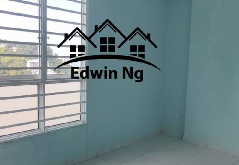 Taman Skyridge Apartment at Tanjung Tokong, High Floor, Seaview, Partially Furnished, Good Condition