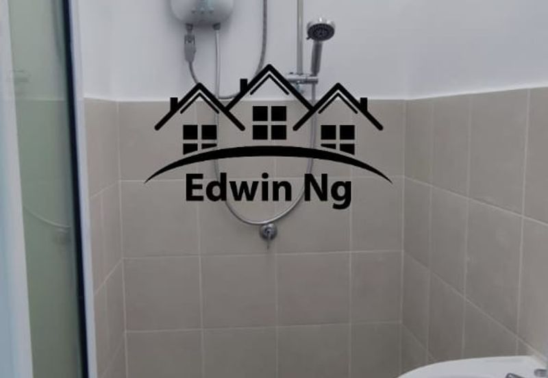 Taman Skyridge Apartment at Tanjung Tokong, High Floor, Seaview, Partially Furnished, Good Condition