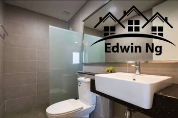 Tropicana 218 Macalister