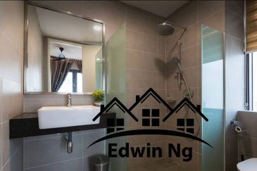 Tropicana 218 Macalister