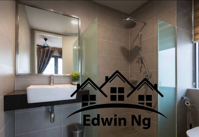 Tropicana 218 Macalister