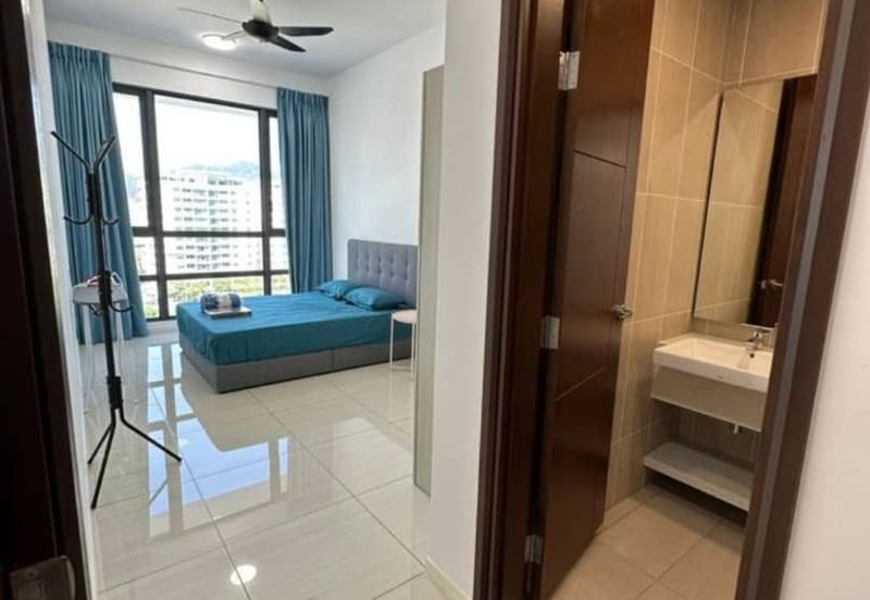 Queens Residences Q2