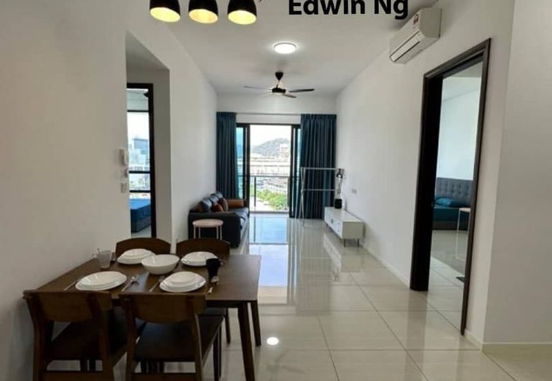 Queens Residences Q2