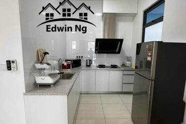 Queens Residences Q2