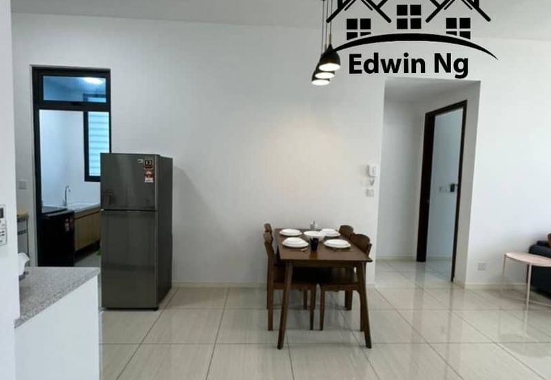 Queens Residences Q2