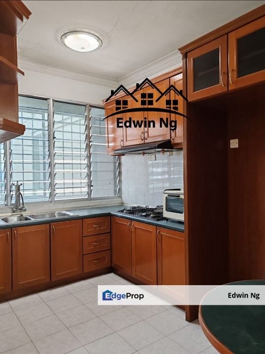 N-Park Condo at Batu Uban, Middle Floor Corner Unit, Partially Furnished & Renovated, Penang, Batu Uban
