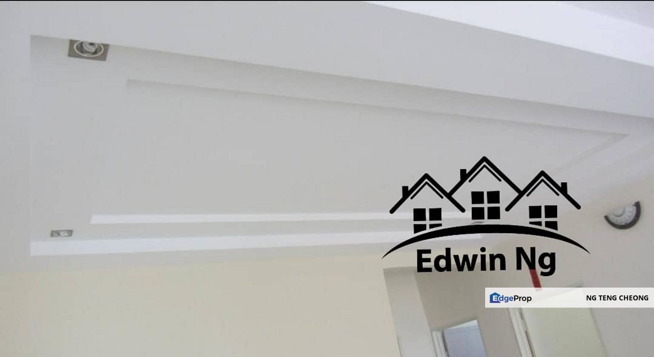 Upper Level Townhouse at Taman Sungai Ara, Near Sungai Ara Waterfront Park, Partly Furnished, Penang, Sungai Ara