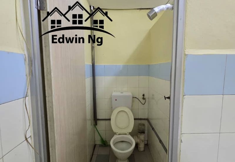 2 Storey Shoplot, Kompleks Pulau Mutiara Georgetown, High Rental Yield