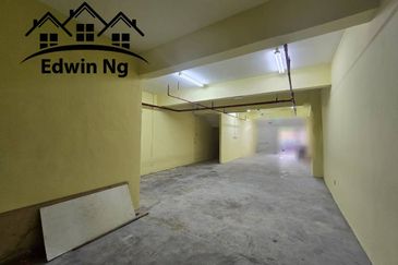 2 Storey Shoplot, Kompleks Pulau Mutiara Georgetown, High Rental Yield