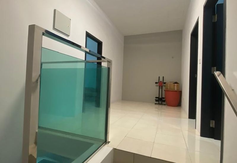 Fully Renovated Upper Level Townhouse @ Begonia Villa, Pearl City, Simpang Ampat