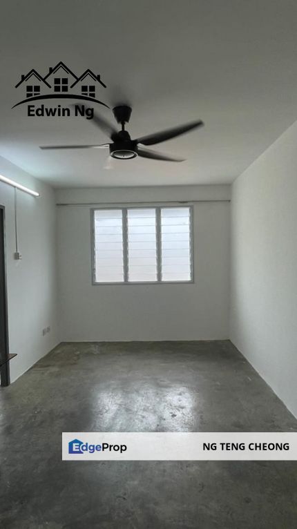 Sri Wangsa 2 Apartment at Jelutong, Middle Floor Corner Unit, Unfurnished, 1 Fix Carpark, Penang, Jelutong
