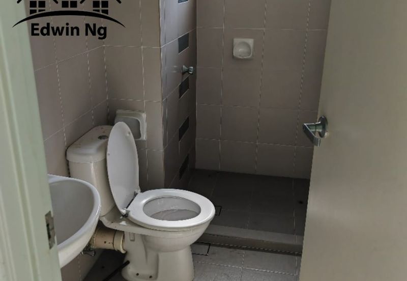 Brand New 3 Storey Semi-D, Original Unit at Sierra Vista, Bukit Jambul