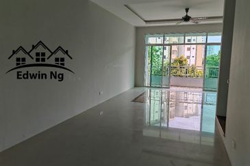 Brand New 3 Storey Semi-D, Original Unit at Sierra Vista, Bukit Jambul