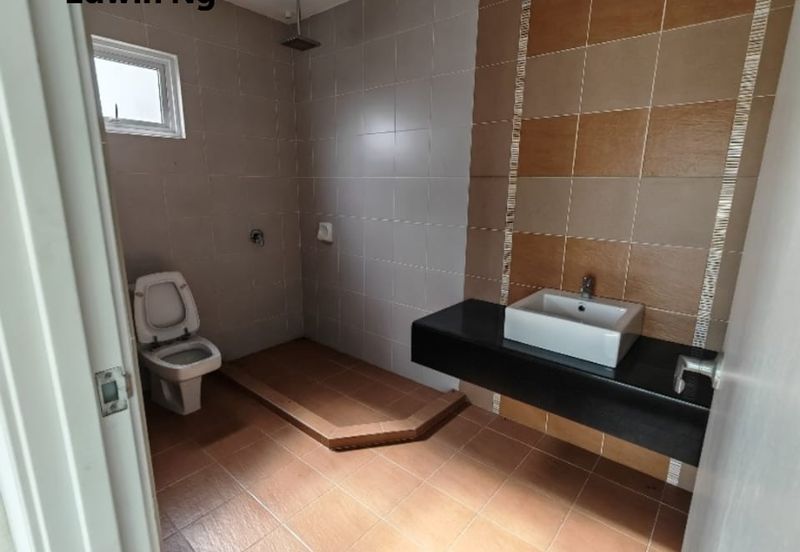 Brand New 3 Storey Semi-D, Original Unit at Sierra Vista, Bukit Jambul