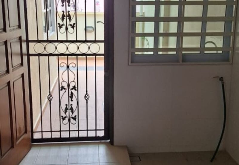 Taman Sri Indah, Batu Maung