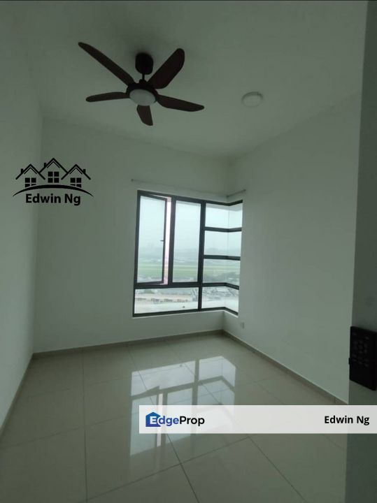 Tree Sparina Condo at Bayan Lepas, High Floor, Corner Unit, Airport View & Sea View, Penang, Bayan Lepas