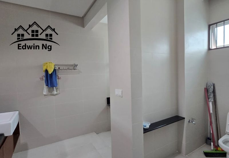 Bukit Dumbar Residences